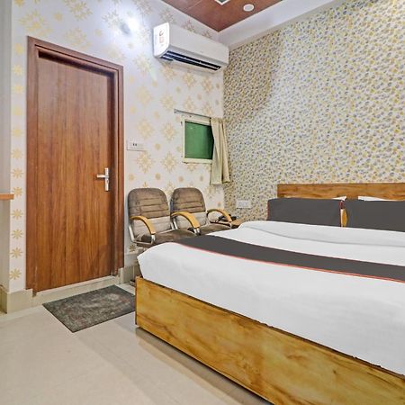 Hotel O Star Ki New Delhi Exterior photo