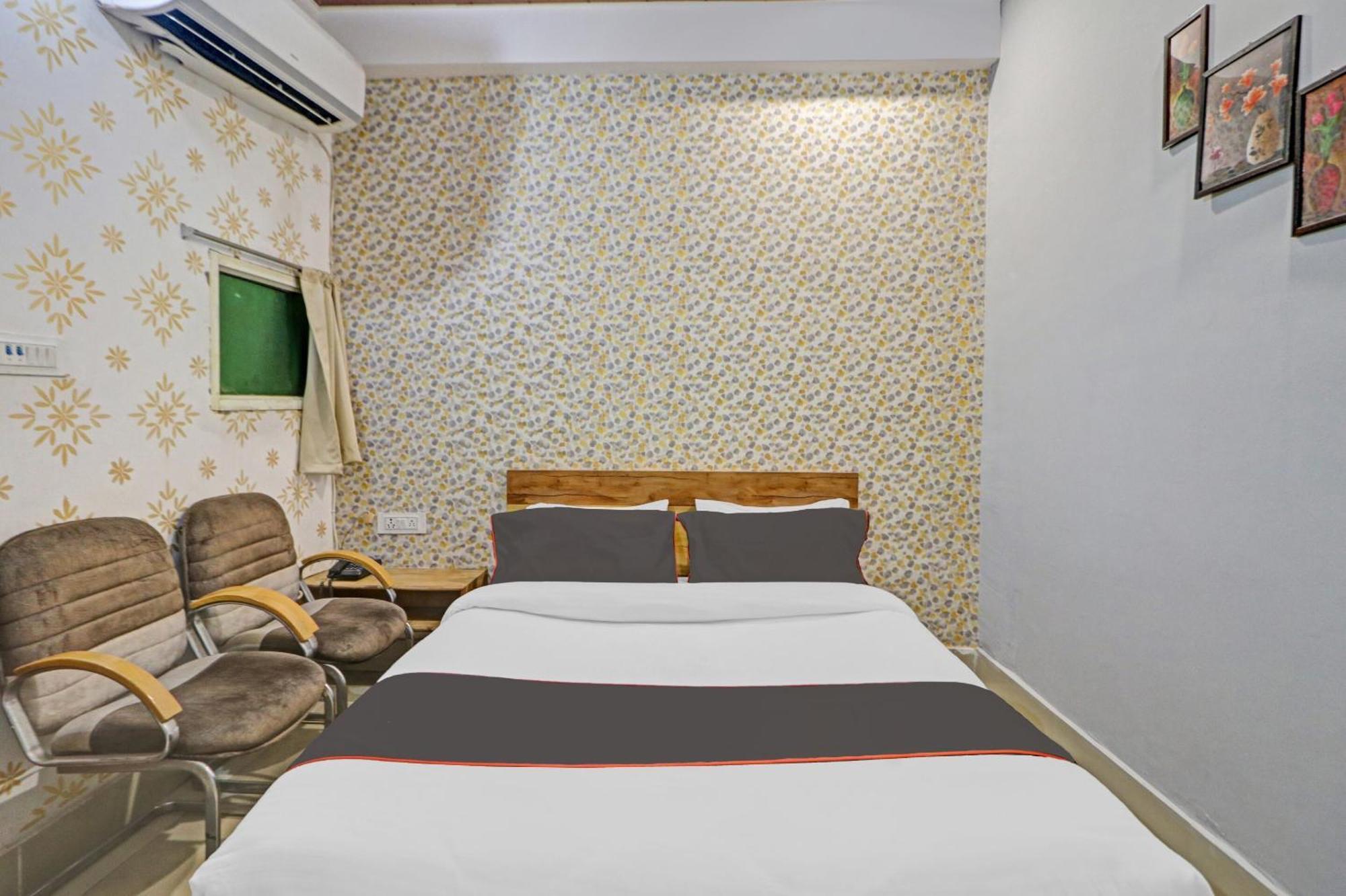 Hotel O Star Ki New Delhi Exterior photo